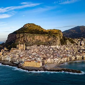 https://casa-sul-corso-cefalu.sicilyhotelsitaly.net